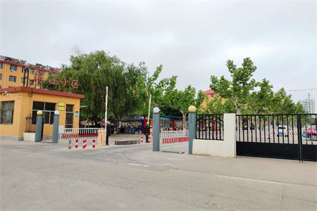 南城区御景华庭3室2厅2卫69万126m2简单装修出售